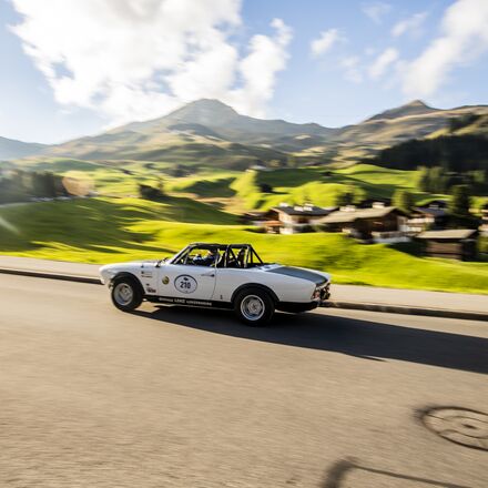Renntaxifahrt an der Arosa ClassicCar | © Arosa ClassicCar / Remi Dargegen